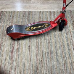Scooter (electric-battery )
