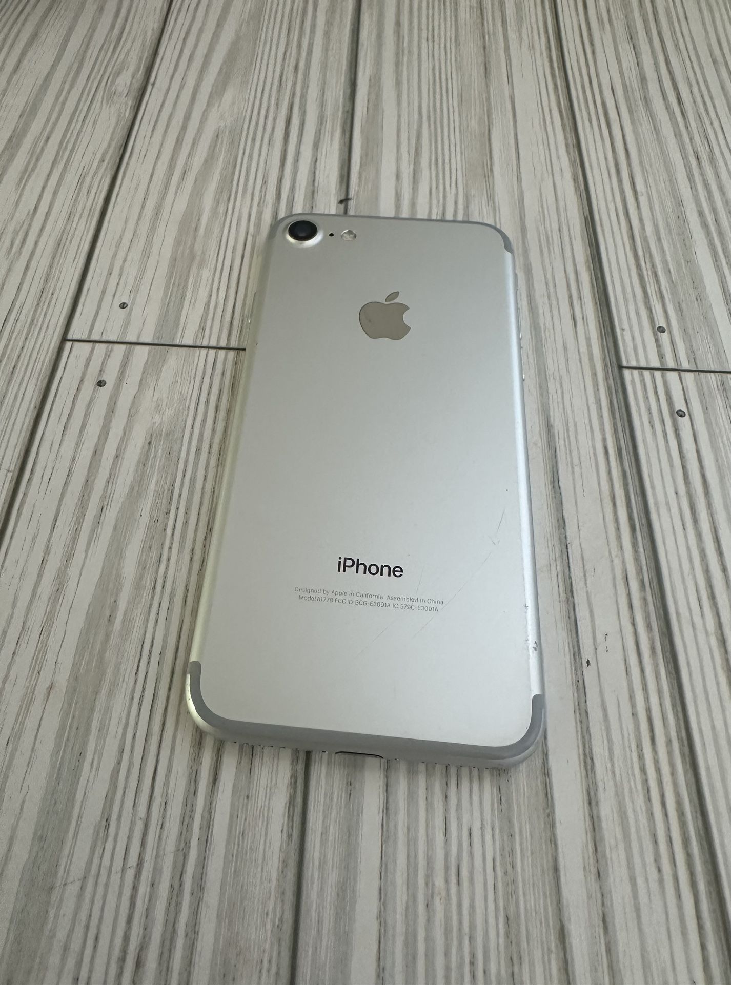 iPhone 7 (32GB) Unlocked 🔷 Liberado 