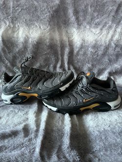 Nike air max plus SE iron grey metallic gold size 13 Euc