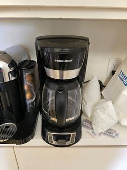 BLACK+DECKER 12-Cup Programmable Digital Coffee Maker