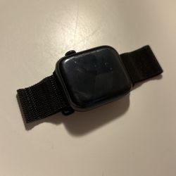 Apple watch series 8