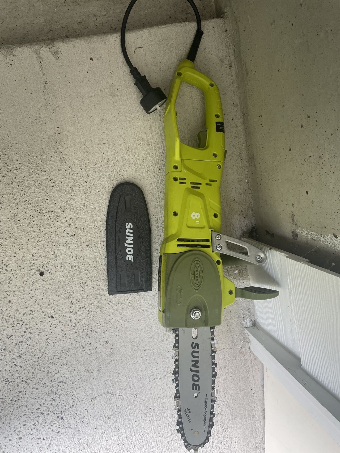 Small Electric Chain Saw