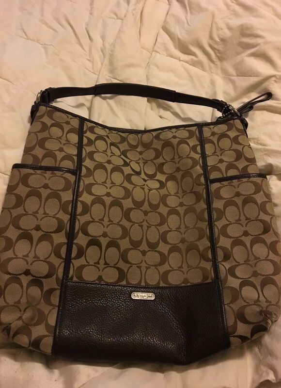 Coach Park Signature Hobo Jewelry Accessories