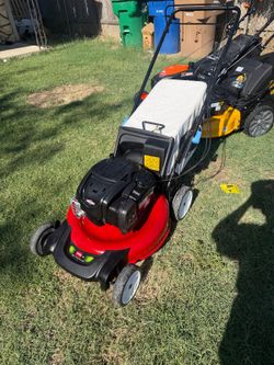 TORO 21 SELF-PROPELLED lawnmower machine with a BRIGGS&STRATTON 163cc engine