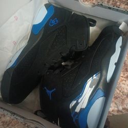 Boys Size 3 Brand New Nikes 