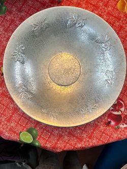 TWO West Bend Vintage Hammered Aluminum Large Bowl Crackled Grape Leaf