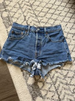 Womens 501 Shorts Size 25
