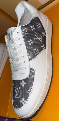 Louis Vuitton Mens Sneakers 2019 for Sale in Queens, NY - OfferUp