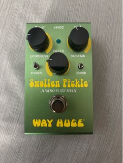 Way Huge Swollen Pickle Guitar Fuzz Pedal Mint
