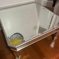 Mirror Table 