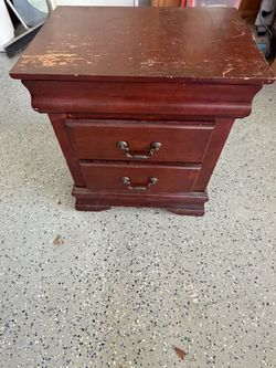 Vintage 2-Drawer Wood Nightstand / Small Desk – Delivery Available