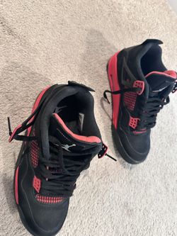 Jordan 4 Red Thunder