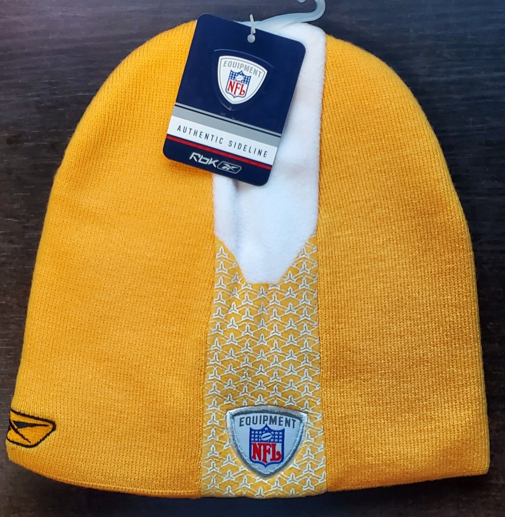 Pittsburgh Steelers 2008 NFL Reebok Sideline Knit Beanie Skull Cap New for  Sale in El Cajon, CA - OfferUp