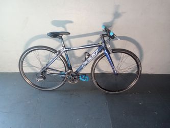 BICYCLE FELT 14 SPEED ROUTEBIKE 29 BRAND NEW
