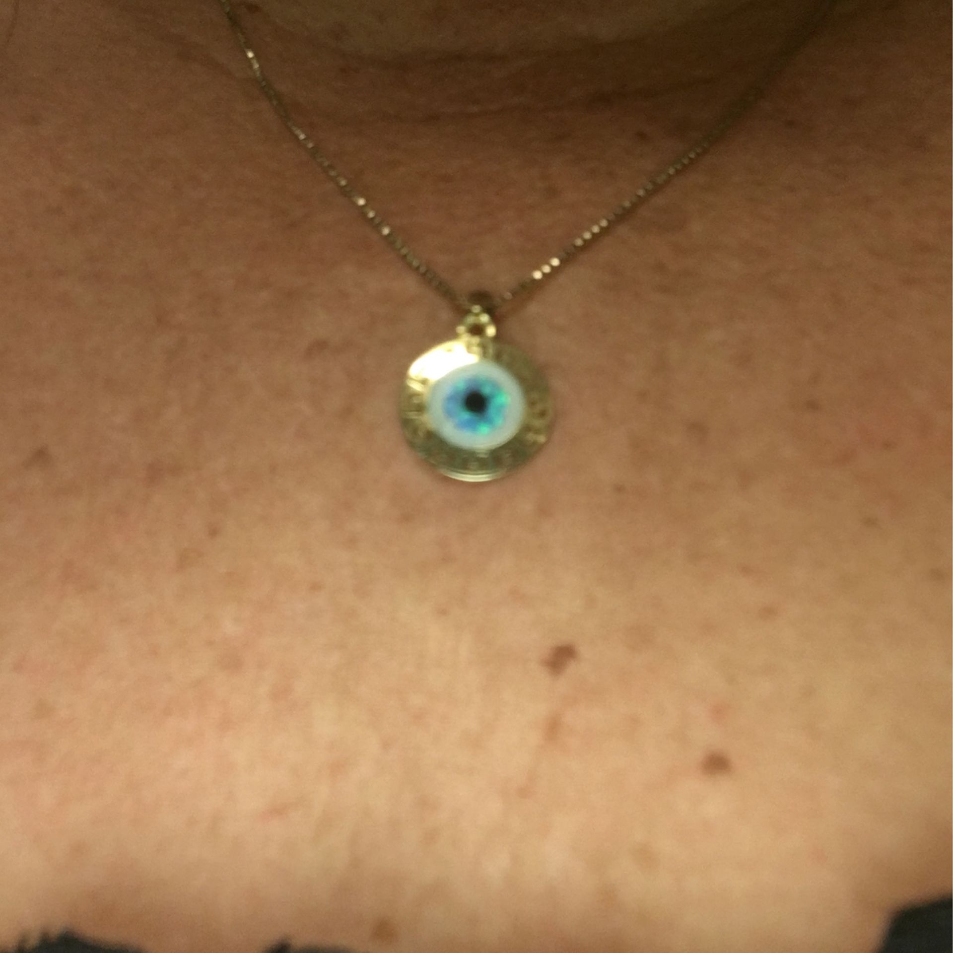 Pendant 16” Solid Gold Chain