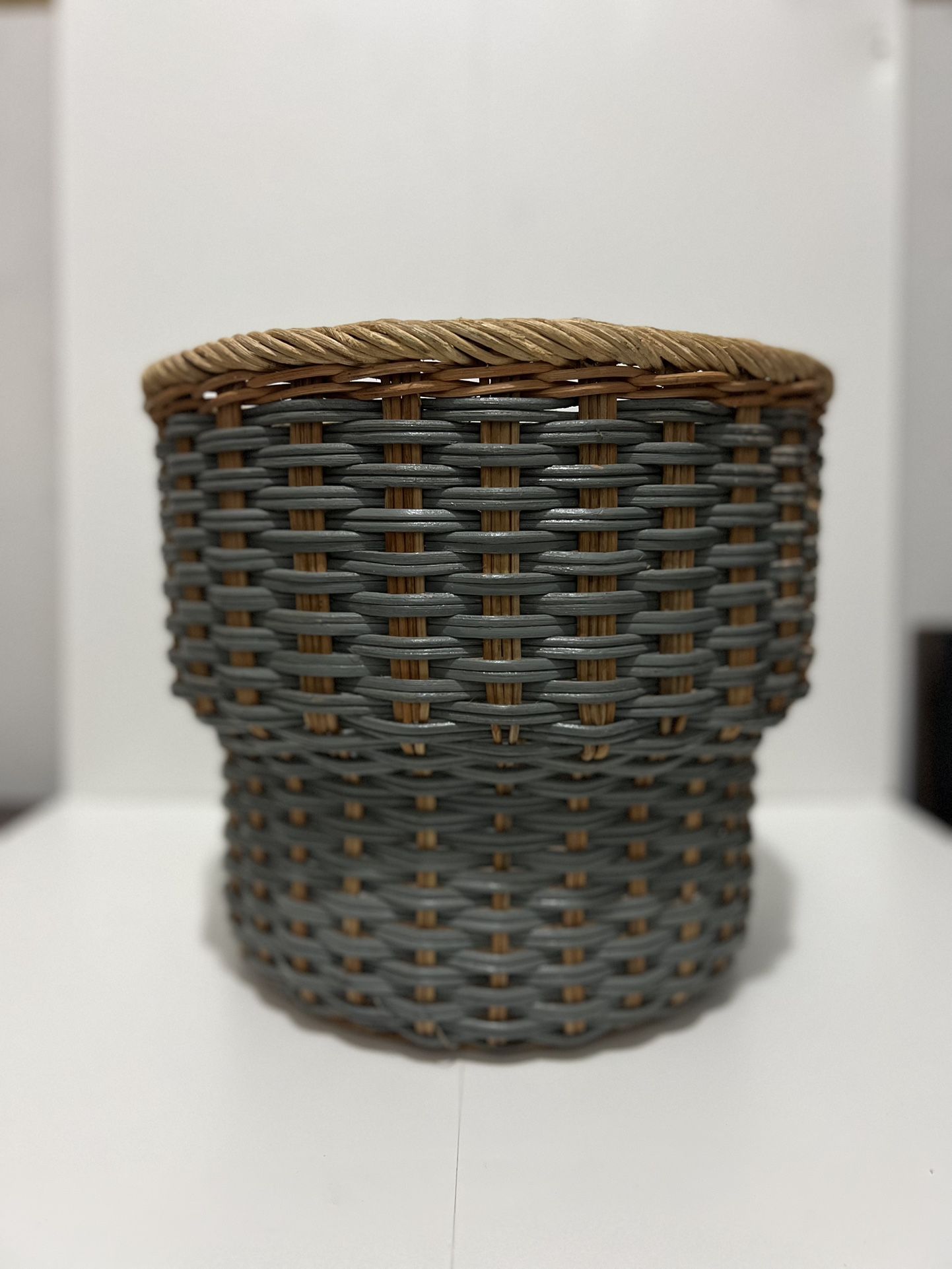 Wicker Planter/Basket