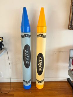 Giant crayon decor vintage