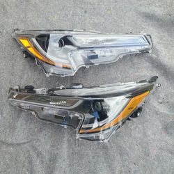 2023-2025 Toyota Corolla Headlights NEW