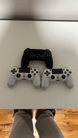 PS4 Controllers (Price is negotiable)