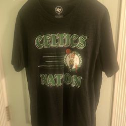 Celtics Men's T-shirt Size Large 
