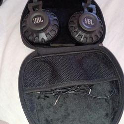 JBL Synchros S700 Headphones 