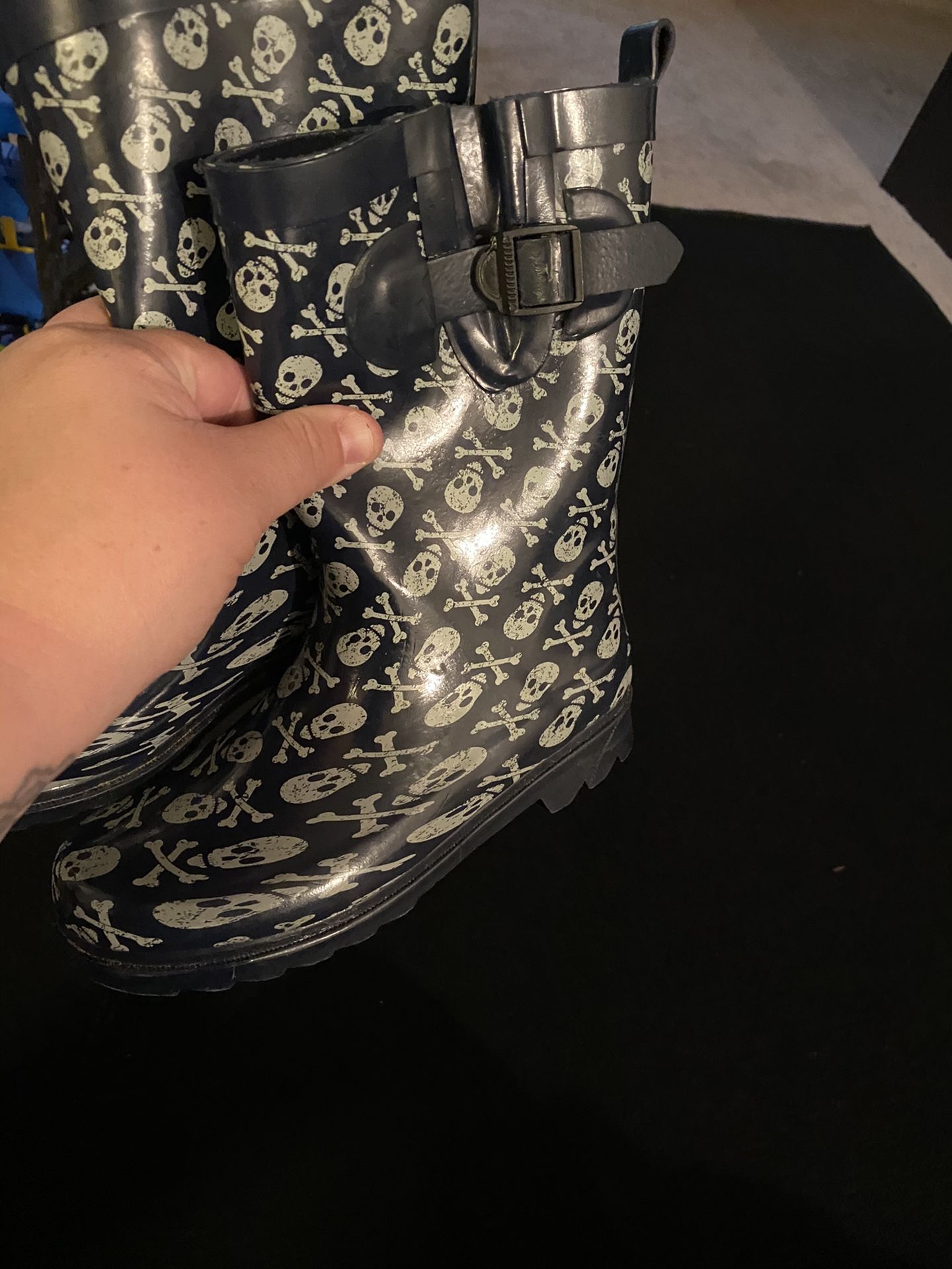 Rain Boots 1/2