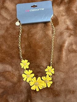 Liz Claiborne Yellow Floral Bib Necklace with Gold-Tone Chain