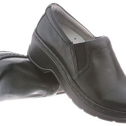 Klogs Naples Unisex Closed Back Leather Clogs
