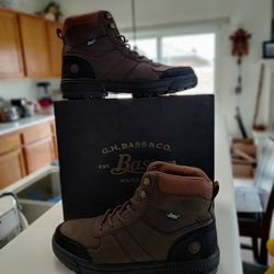 G H. Bass Mens Hiking Boots