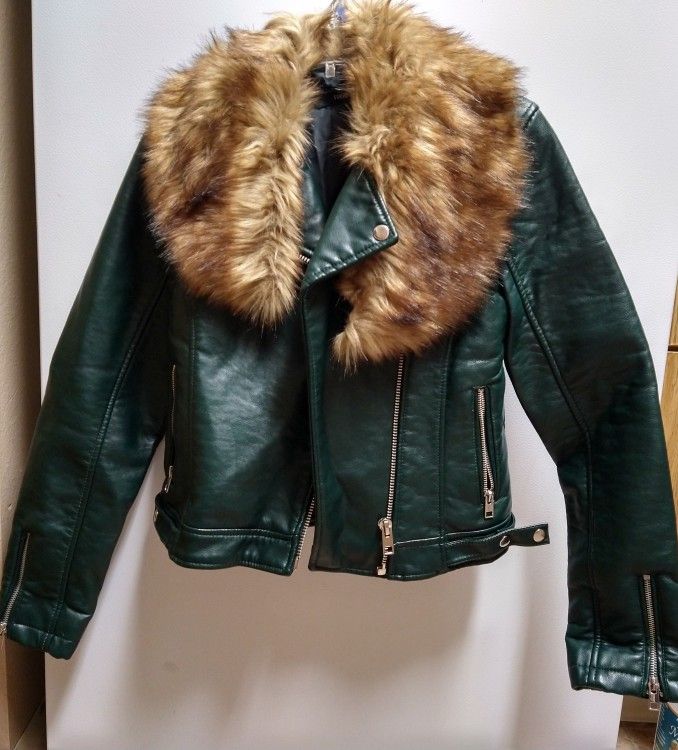 Woman's/Girls Jacket