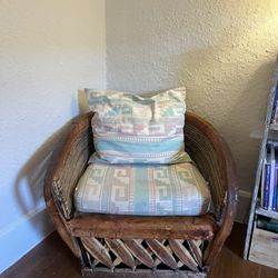 Large Equipale Chair With Cushions 