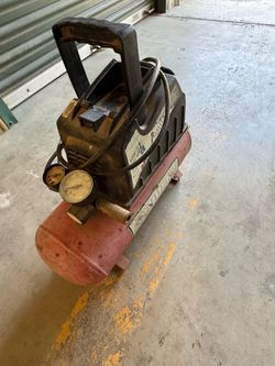 Air compressor