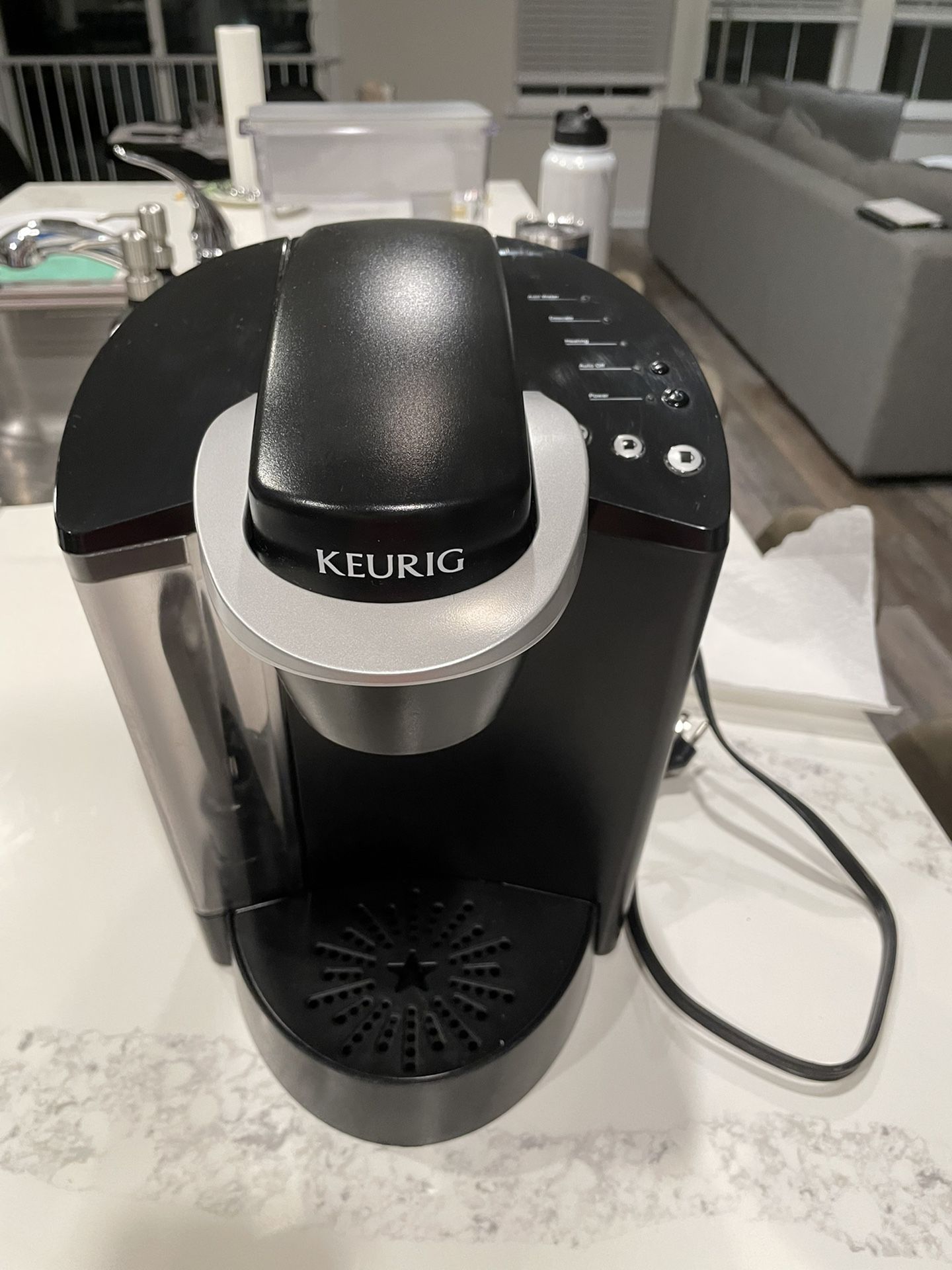 Keurig K-Classic Coffee Maker, Black Fully Functional 