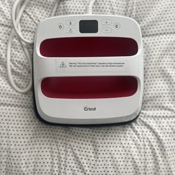 Cricut Easy Press. 