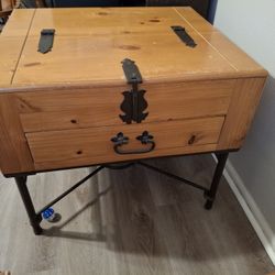 Pine Coffee Table and End Table