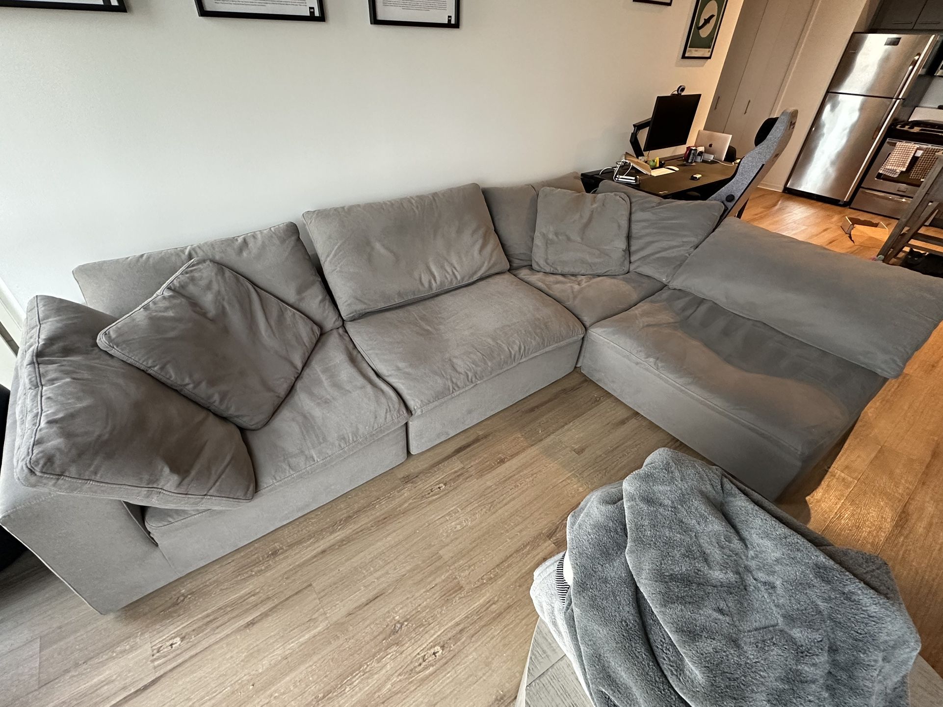 4 piece modular couch / sectional
