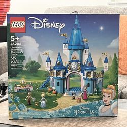 Lego Cinderella & Prince Charming (43206) .. New / Sealed
