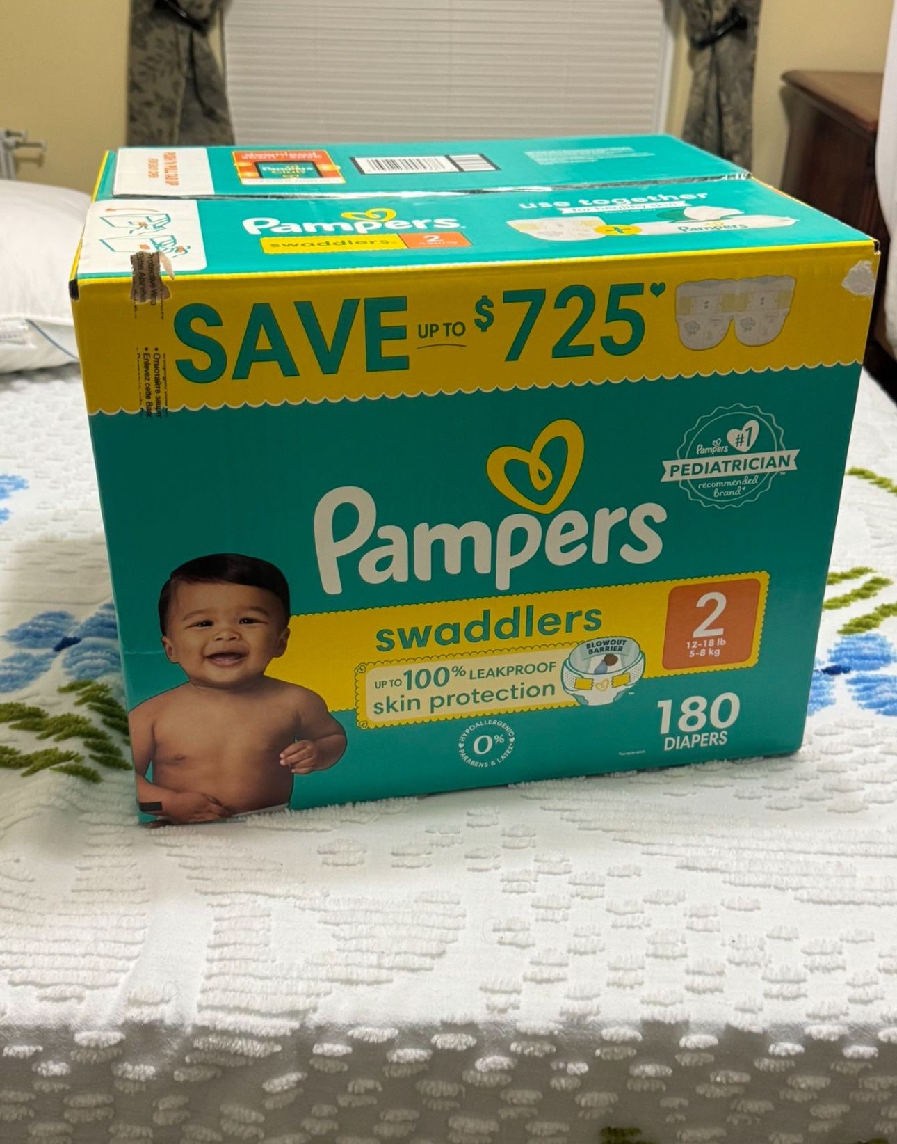 Pampers swaddlers 180 Count (NEW)