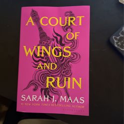 A Court Of Wings And ruin