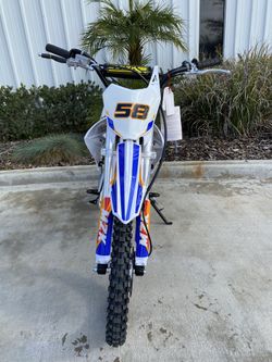 125cc Dirt Bike 