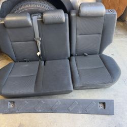2007/2014 Toyota Fj Cruiser Back Seats And Brackets