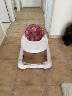 Baby trend WALKER