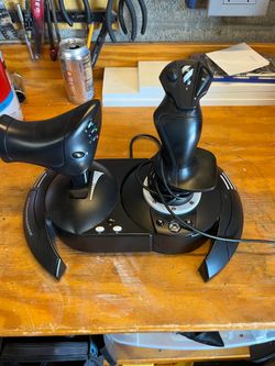 Thrustmaster T‑Flight Hotas One (Xbox Series X|S & PC) — Great Condition