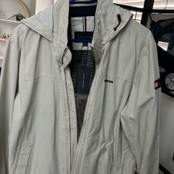 Brand New W/Tag Hilfiger Mens Jacket L 