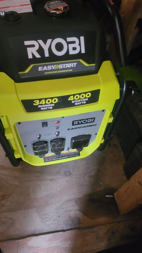 Generator Brand New  600