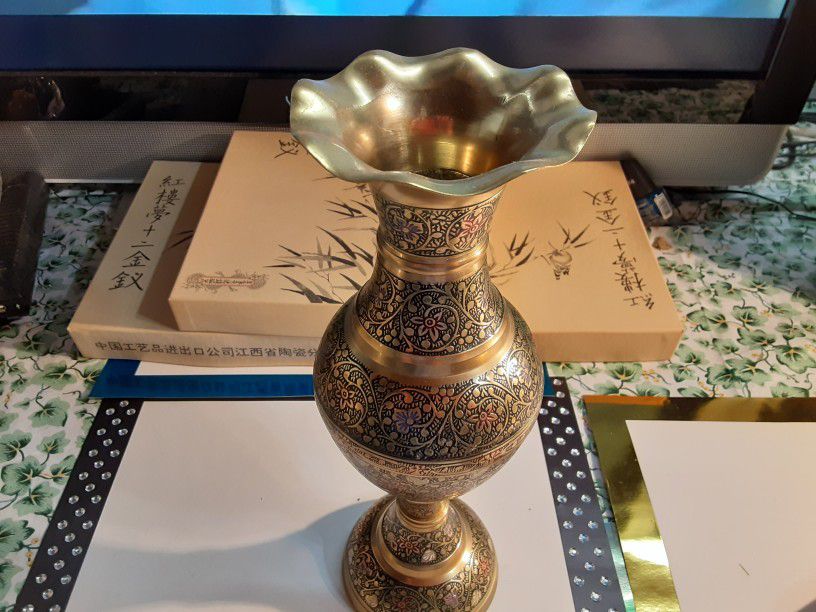 GORGEOUS Design BRASS Vase 12 INCHES Tall
