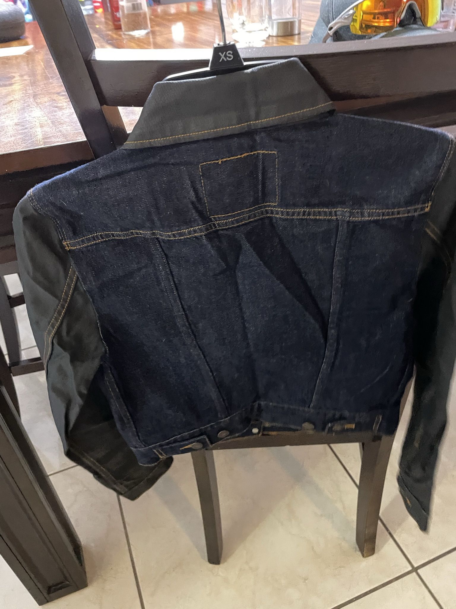 Levi Jacket Price Negotiable