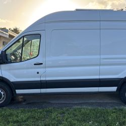 Ford 250 Sprinter van