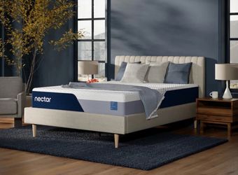 Full bed with Nectar Mattress with trundle and mattress