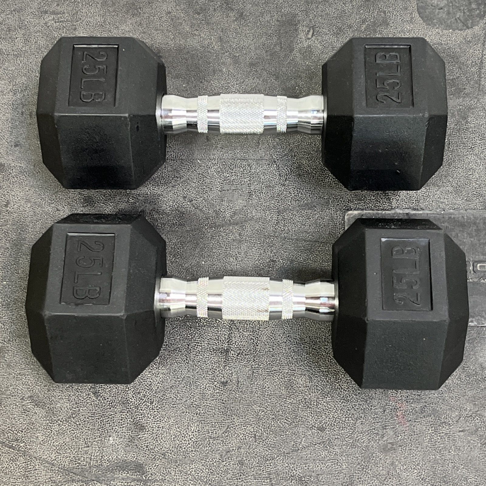 Pair of Rubber Coated Hex Dumbbell Hand Weight Set, 50 Pound (25lbs Each) - NEW